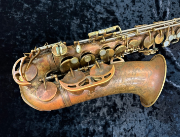 Photo Vintage King Super 20 Alto Saxophone, Serial #298426 – Killer Player! 1948